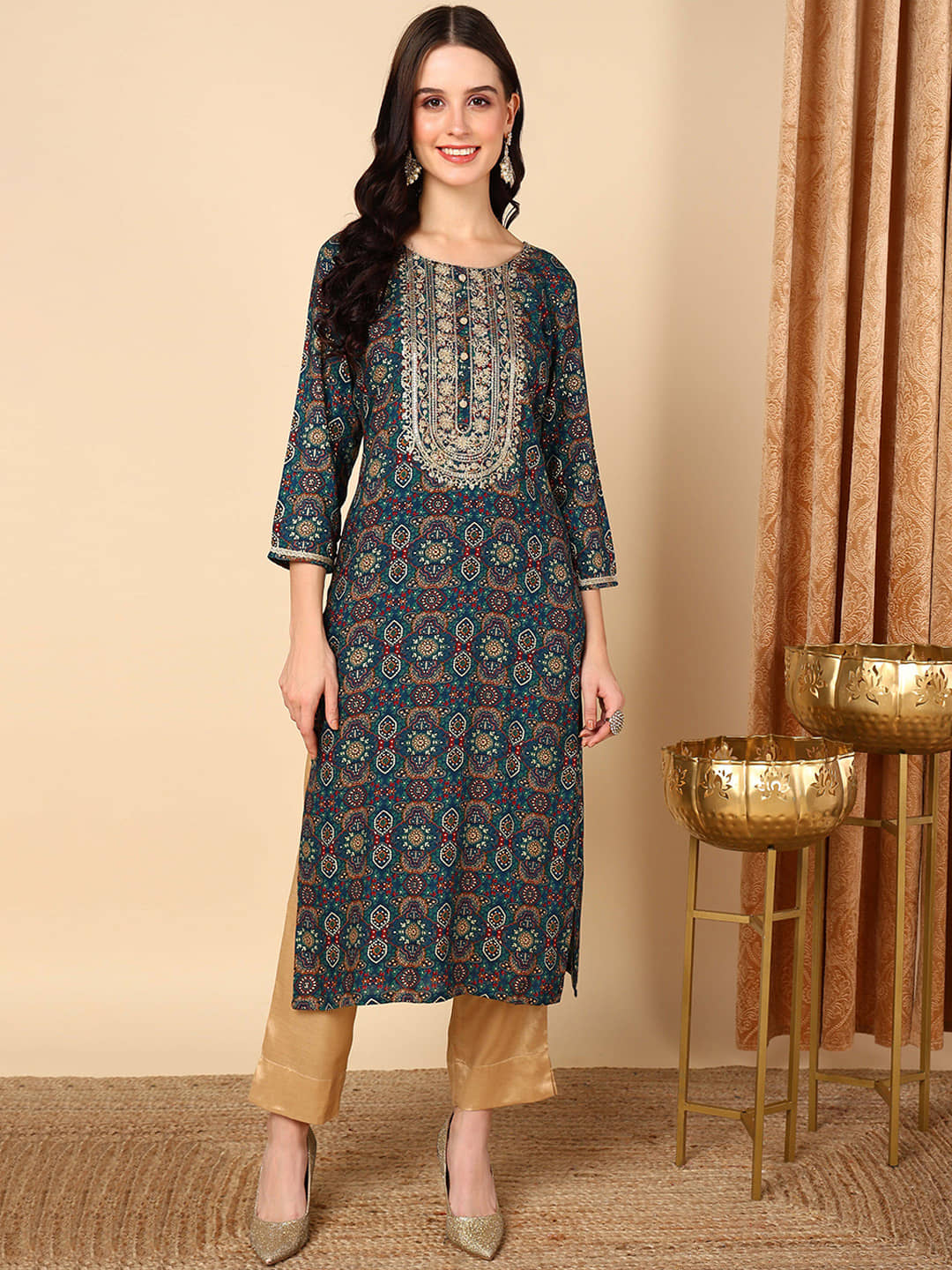 Vaamsi Cotton Blend Embroidered Straight Women's Kurti - Blue ( Pack of 1 ) - Kurtis, Tunics | Buy online on ZillyBuy