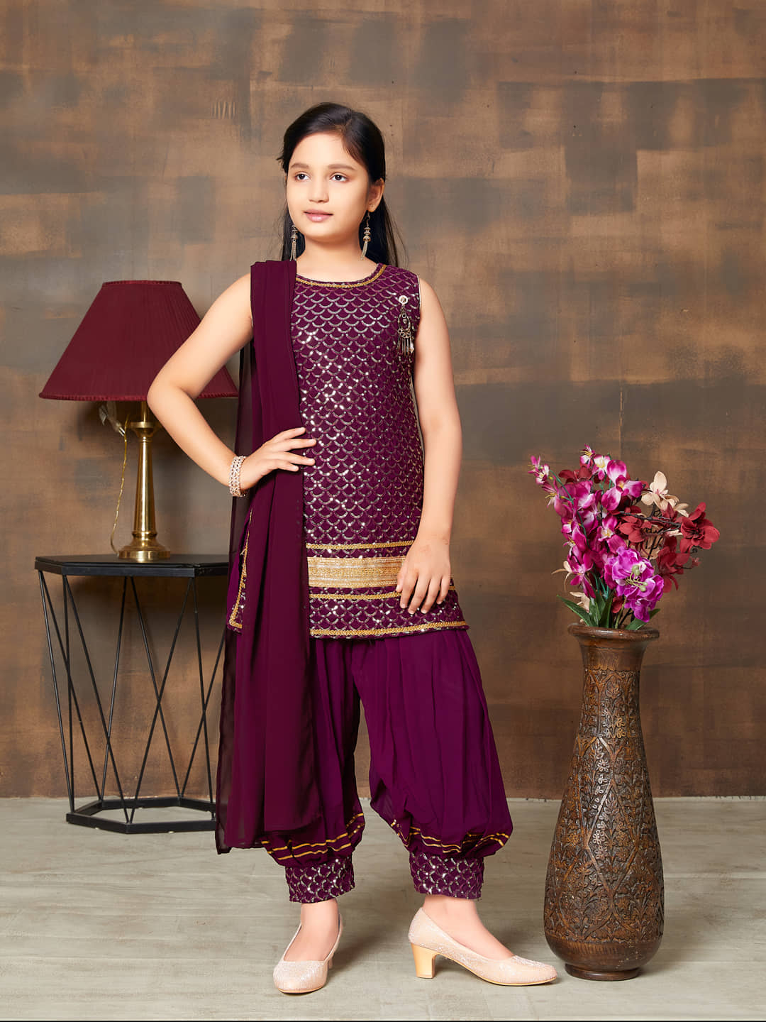 Aarika Girls Georgette Suit Sets ( Pack of 1 , Purple )