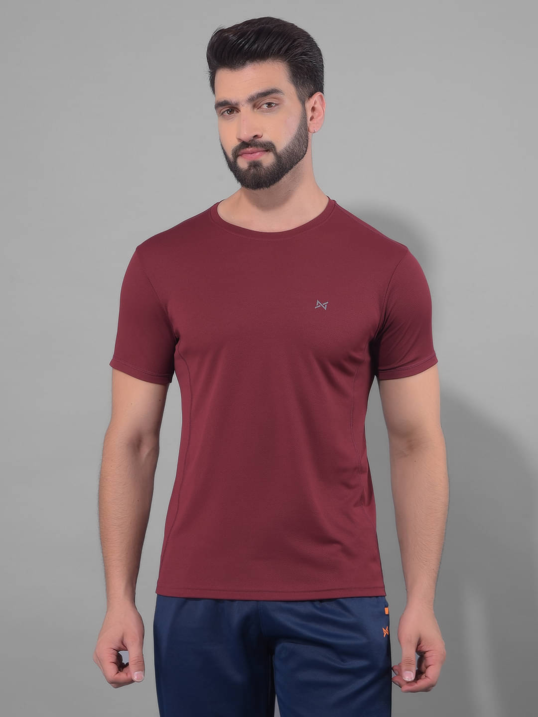 Force NXT Maroon Polyester Regular Fit Men's Sports T-Shirt ( Pack of 1 )     			Force NXT Maroon Polyester Regular Fit Men's Sports T-Shirt ( Pack of 1 )