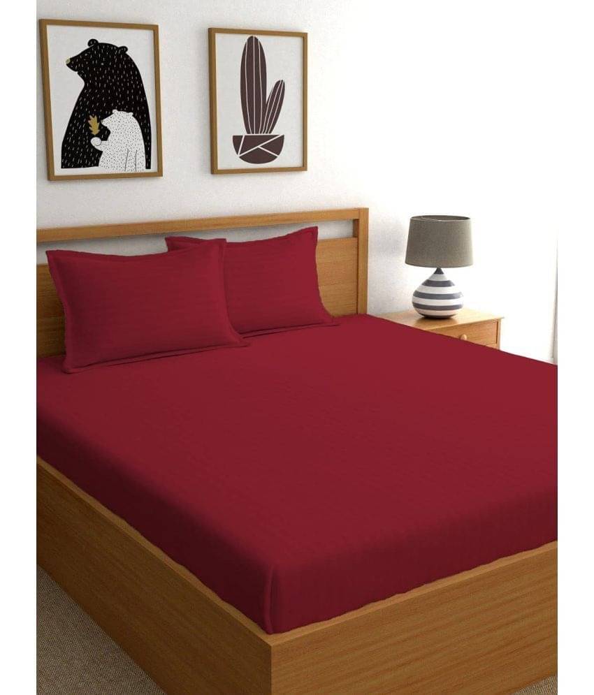     			Neekshaa Satin 1 Double Bedsheet with 2 Pillow Covers ( Red )