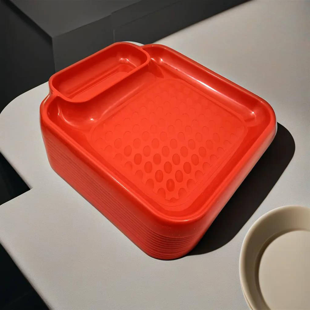     			kitchrox 12 Pcs Plastic Red Platter