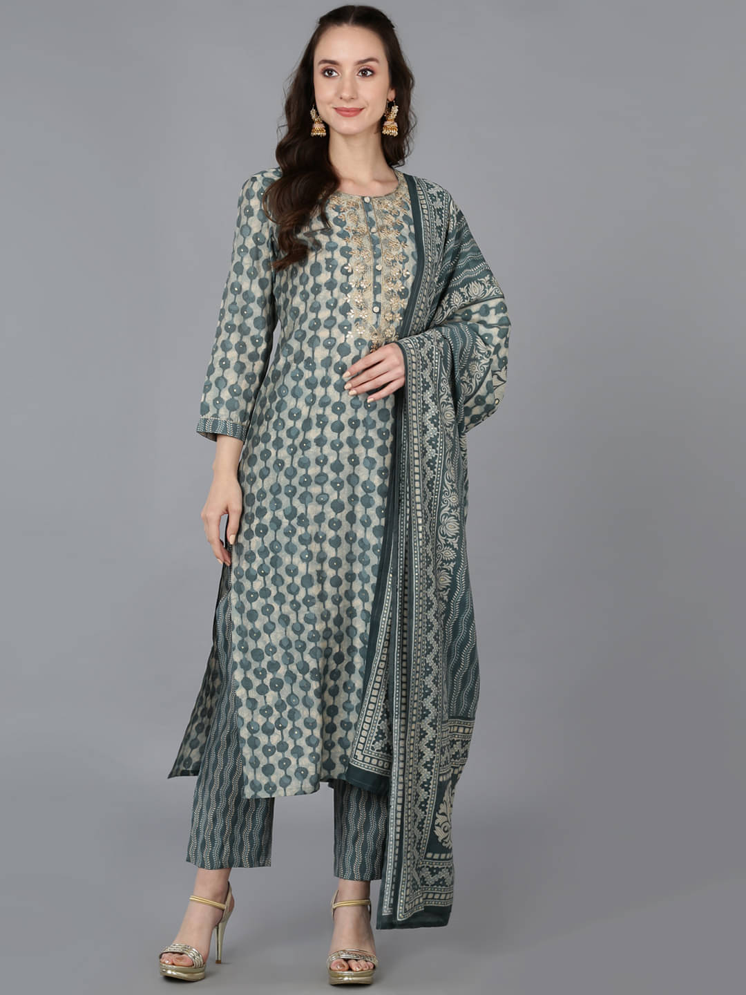     			Vaamsi Silk Blend Embroidered Kurti With Pants Women's Stitched Salwar Suit - Green ( Pack of 1 )