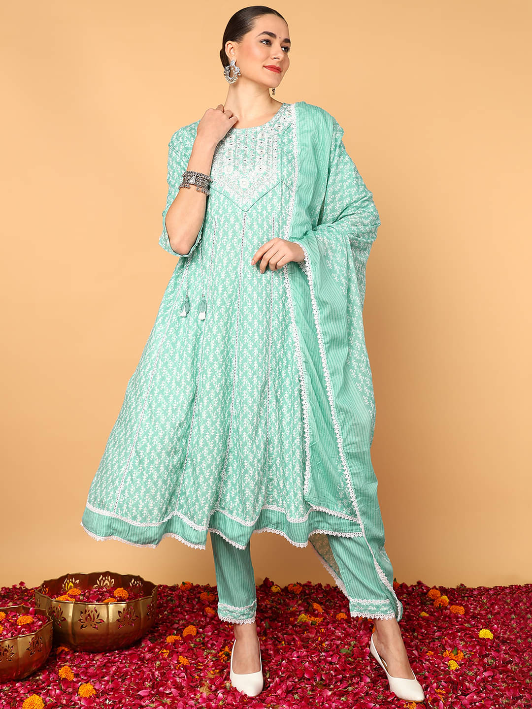 Vaamsi Viscose Self Design Kurti With Pants Women's Stitched Salwar Suit - Sea Green ( Pack of 1 ) Vaamsi Viscose Self Design Kurti With Pants Women's Stitched Salwar Suit - Sea Green ( Pack of 1 )