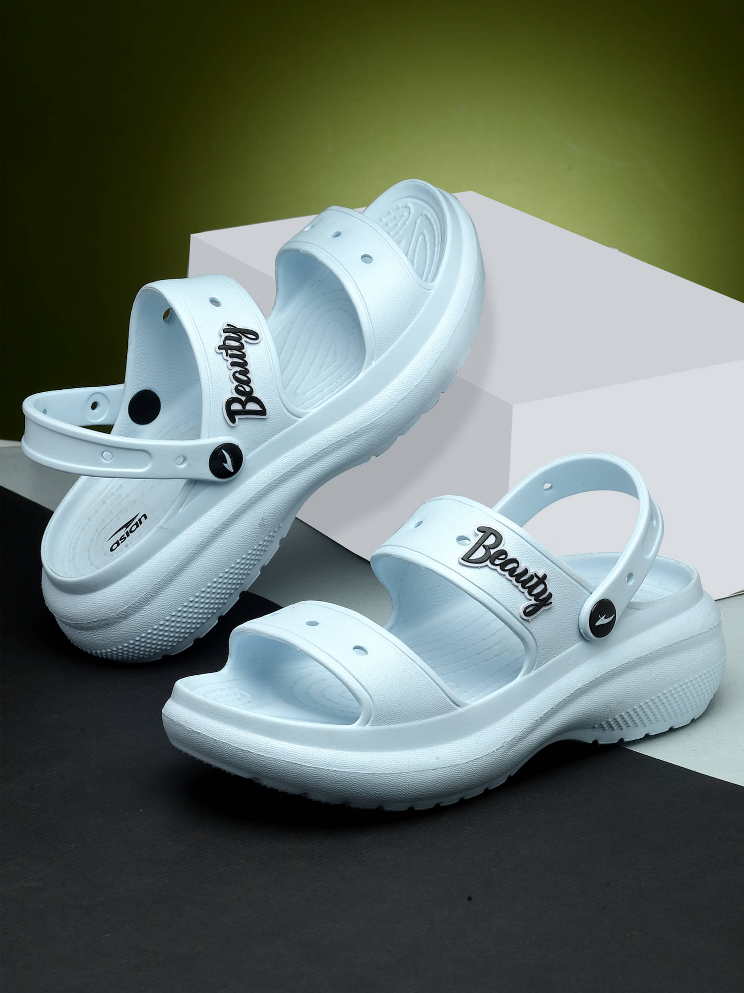     			ASIAN BLUE Clogs