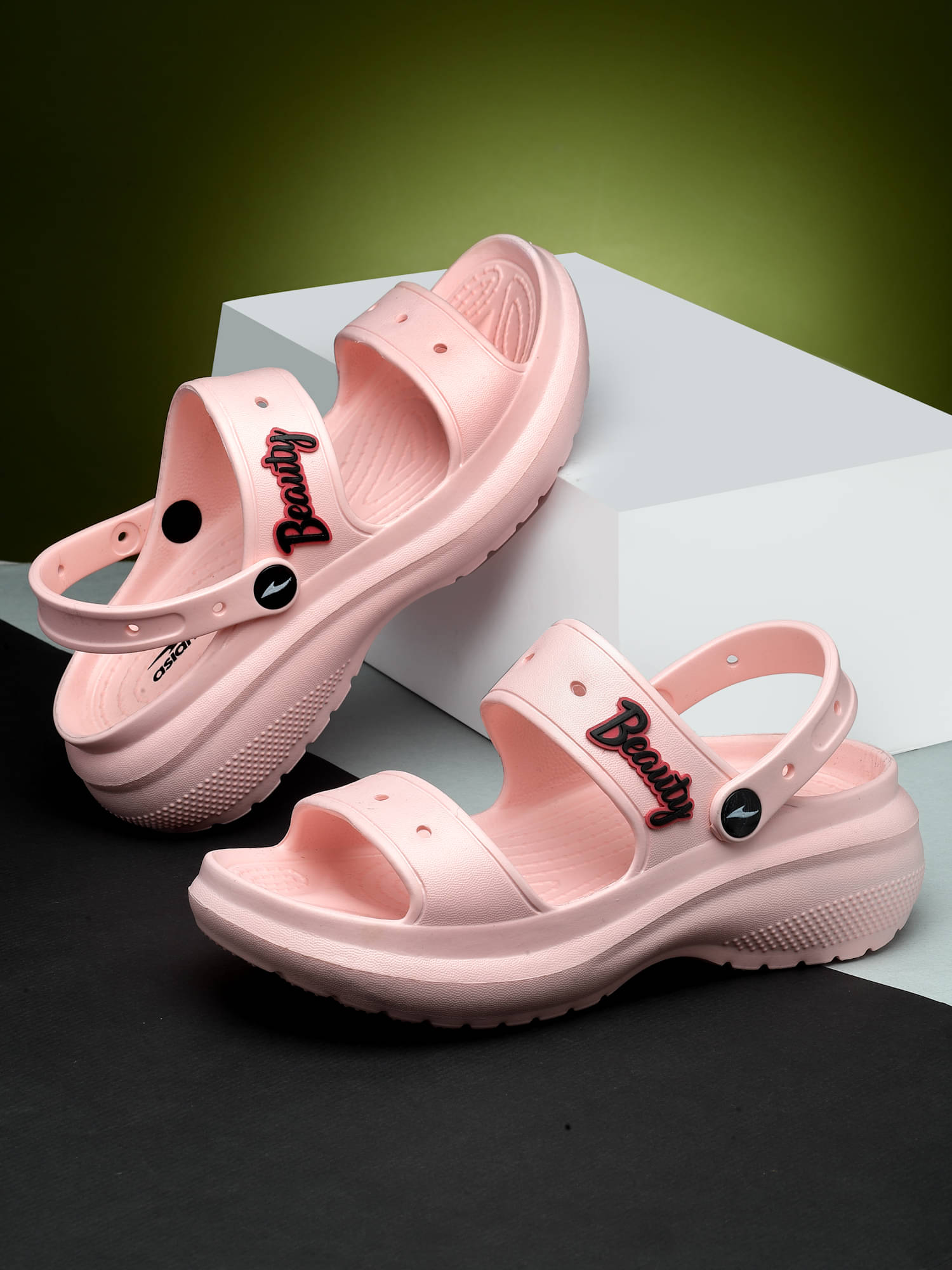     			ASIAN Pink Clogs