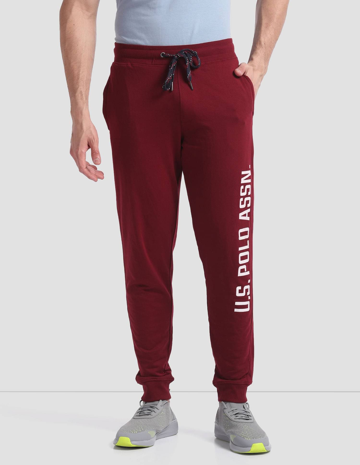     			U.S. Polo Assn. Red Cotton Men's Joggers ( Pack of 1 )
