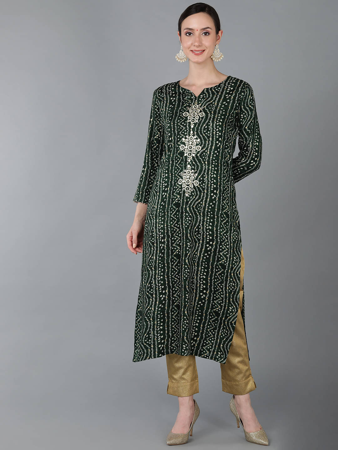 Vaamsi Viscose Embroidered Straight Women's Kurti - Green ( Pack of 1 ) Vaamsi Viscose Embroidered Straight Women's Kurti - Green ( Pack of 1 )