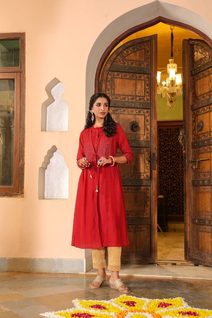     			Juniper Chanderi Striped A-line Women's Kurti - Maroon ( Pack of 1 )