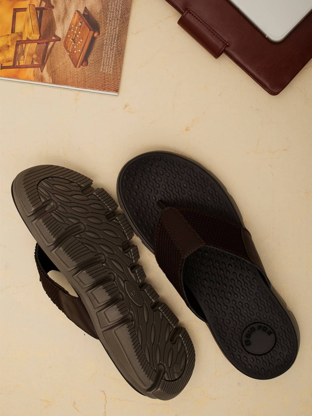     			Big Fox Brown Men's Thong Flip Flop