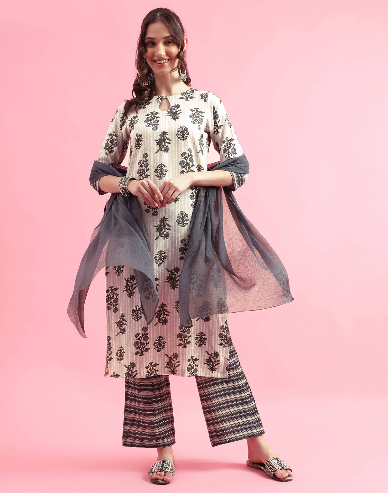     			Skylee Cotton Printed Kurti With Pants Women's Stitched Salwar Suit - Off White ( Pack of 1 )