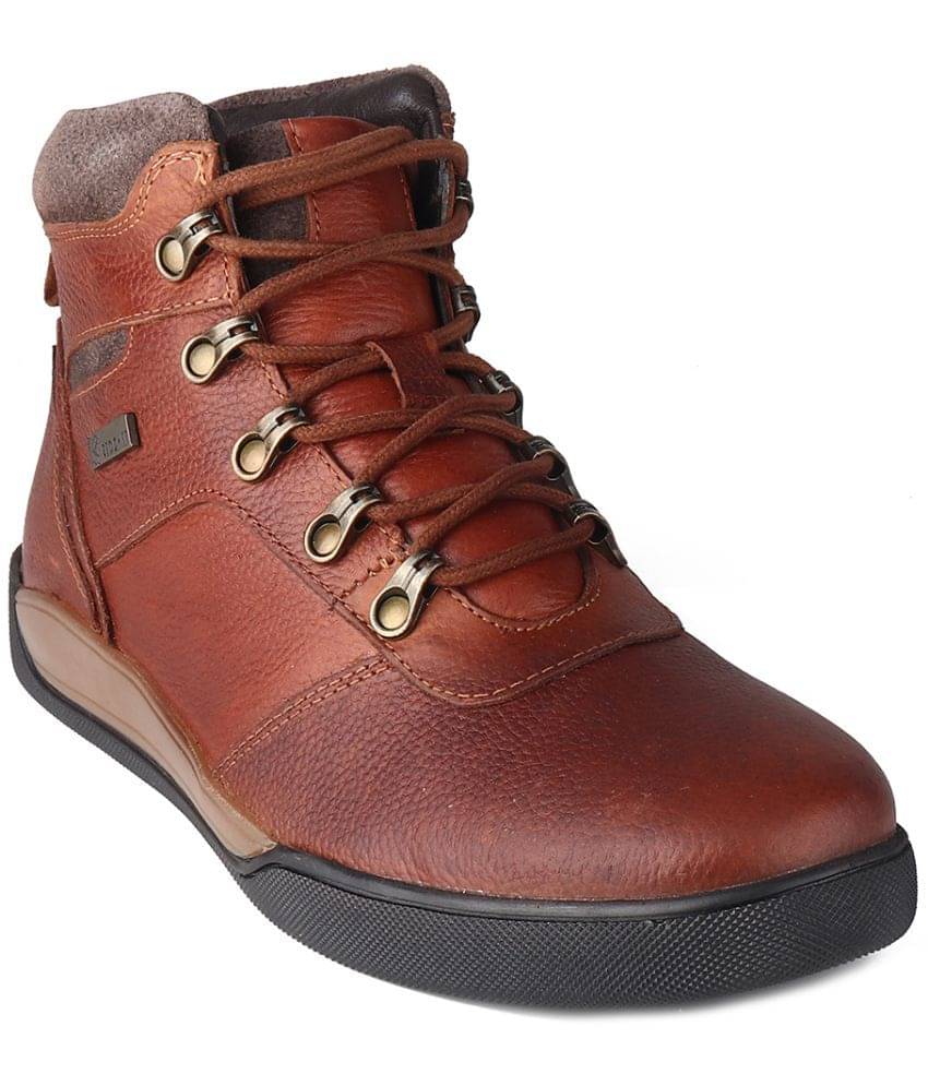     			Red Chief Tan Men's Casual Boots