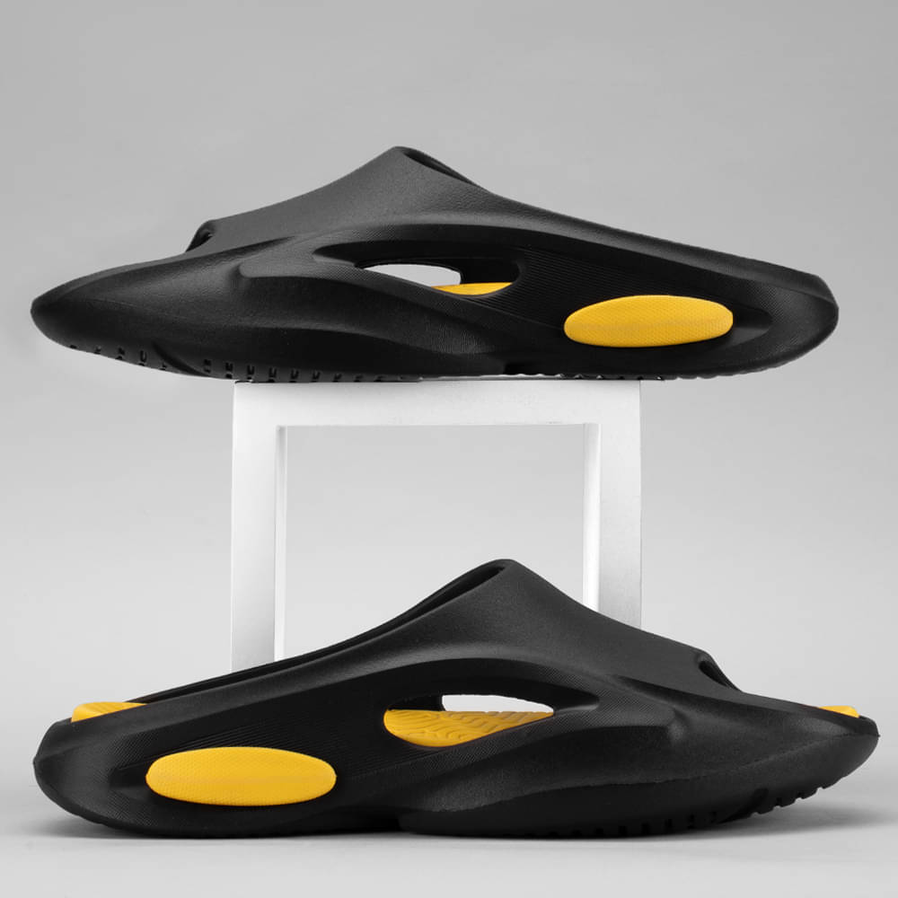     			ATOM - Multicolor Men's Clogs