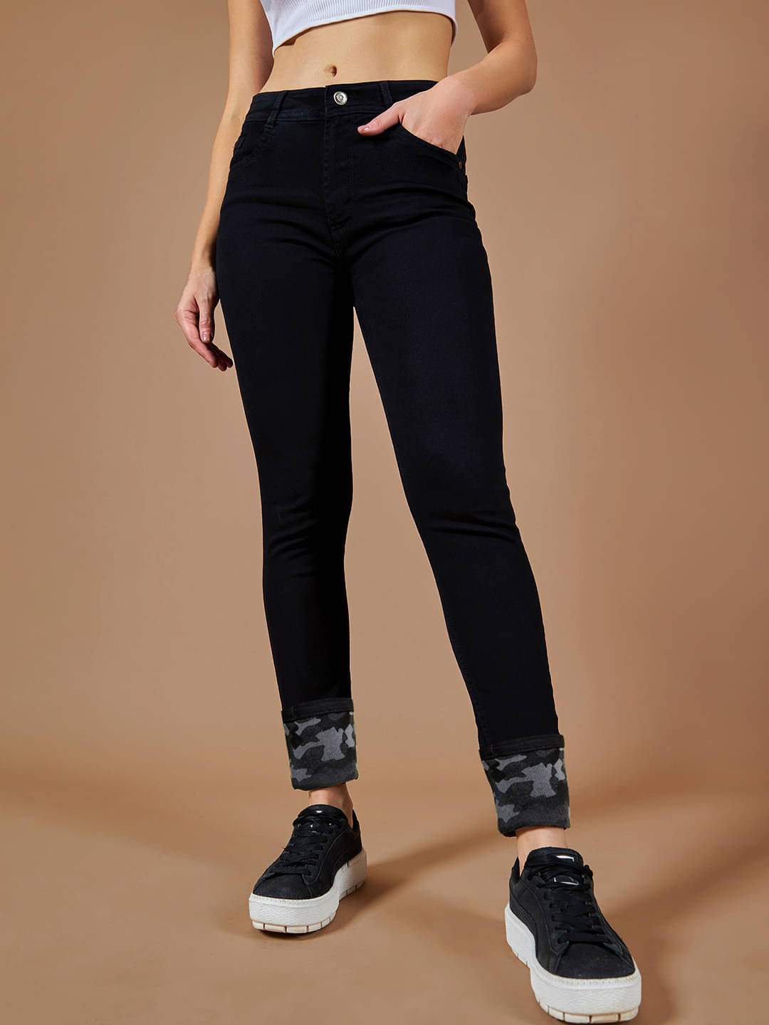     			Dolce Crudo - Black Denim Slim Fit Women's Jeans ( Pack of 1 )