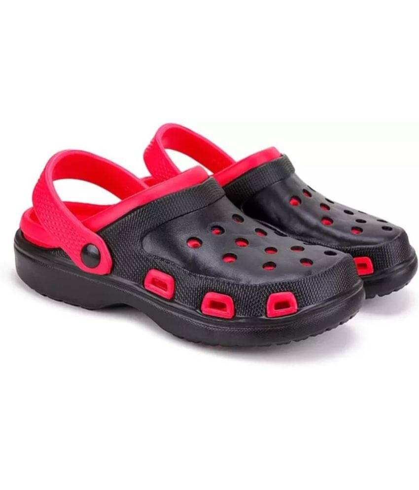     			PENNEN - Red Men's Clogs