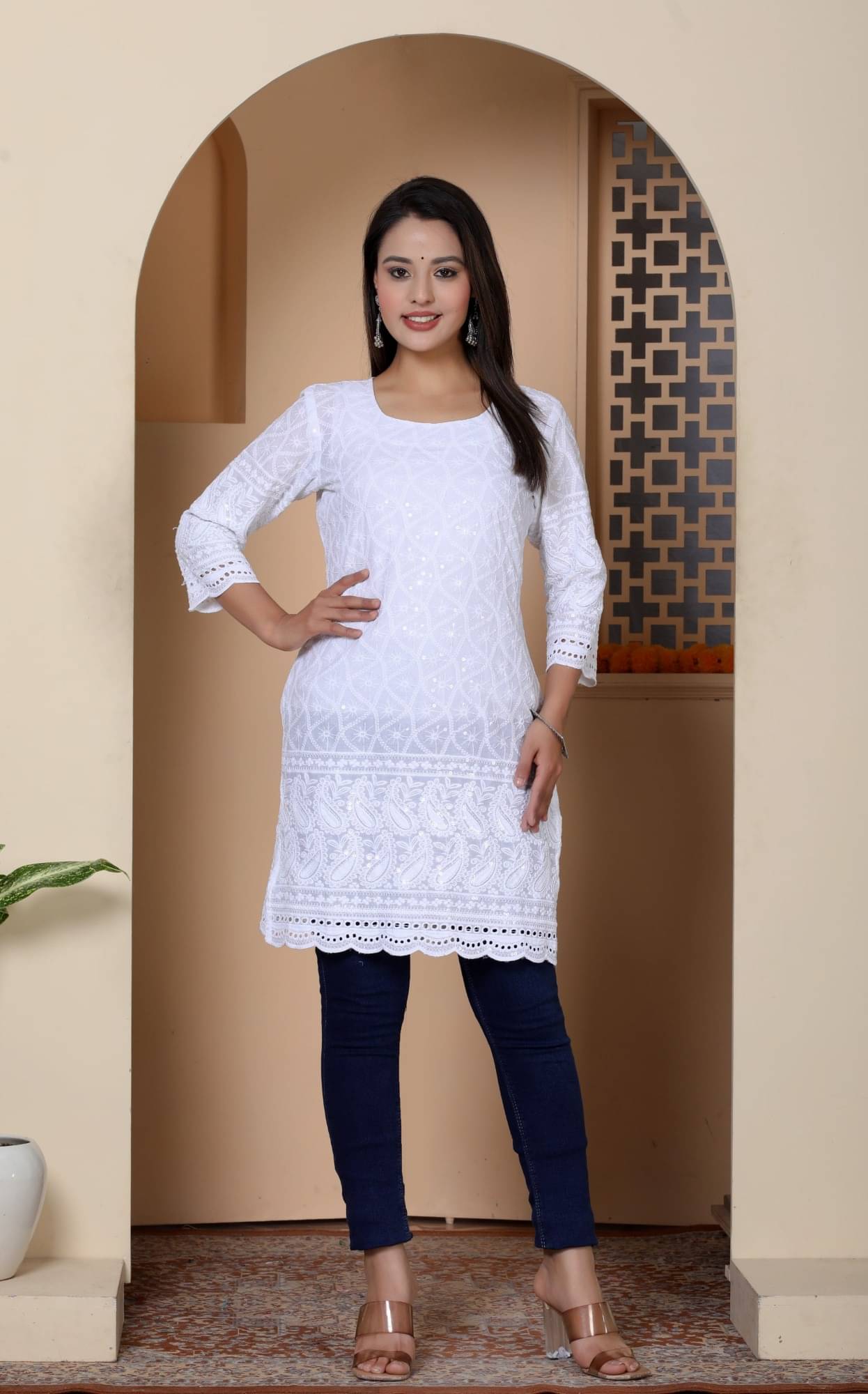     			Pacify Cotton Printed Straight Women's Kurti - White ( Pack of 1 )