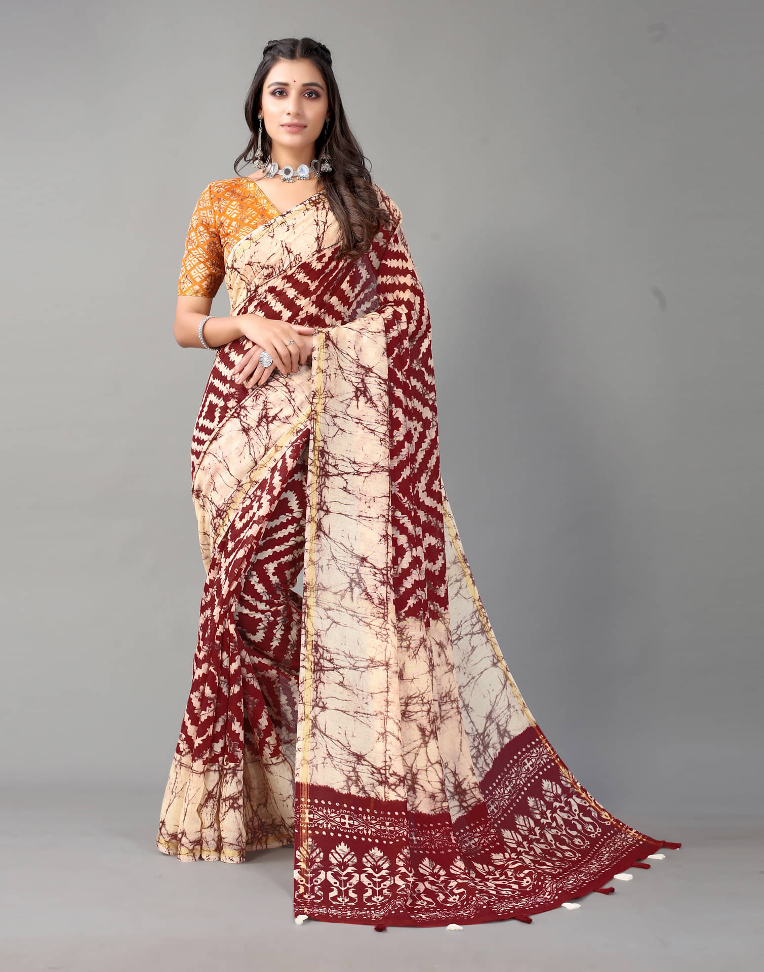 Samah Cotton Printed Saree With Unstitched Blouse Piece ( Cream ) Samah Cotton Printed Saree With Unstitched Blouse Piece ( Cream )