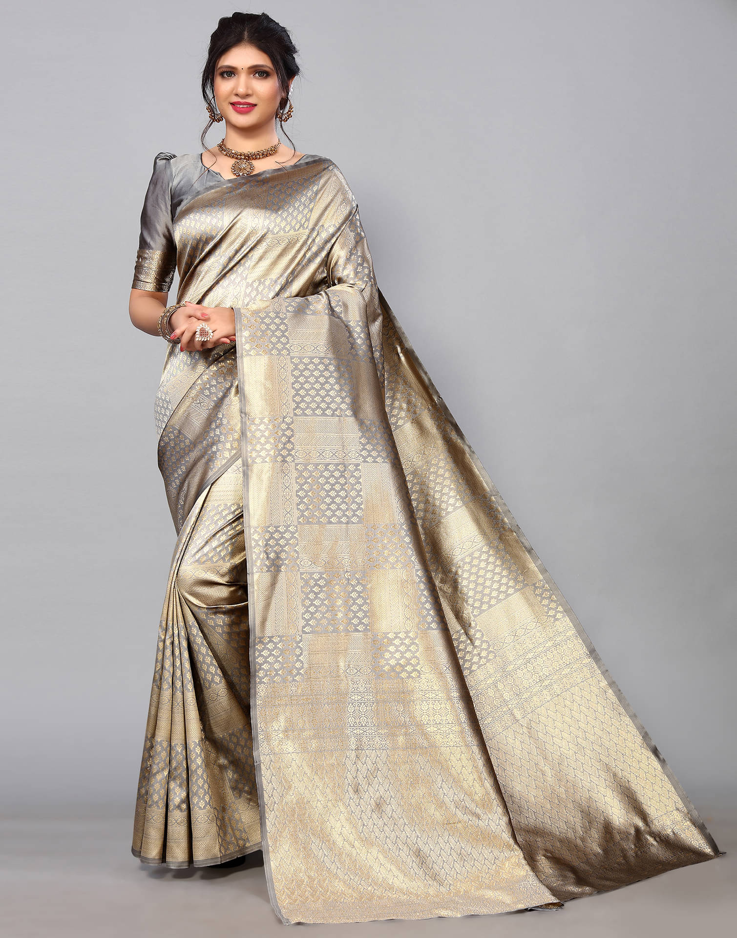     			Samah Silk Woven Saree With Unstitched Blouse Piece ( Grey )
