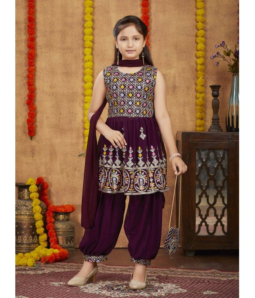     			Aarika Girls Georgette Patiala Kurta Set ( Pack of 1 , Purple )