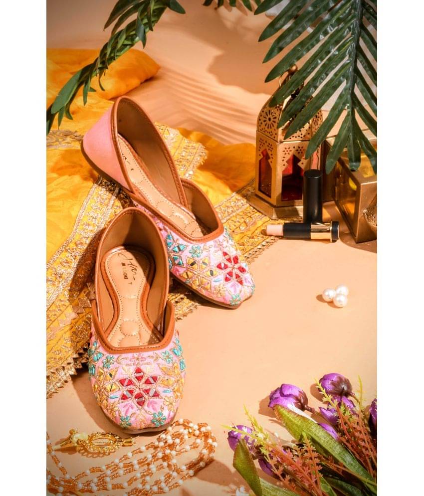     			JM Looks Peach Women's Ethnic Ballerinas
