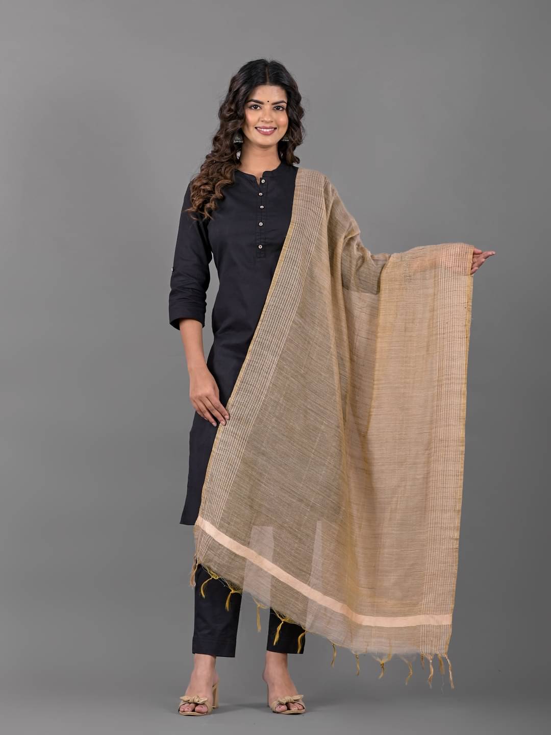 Apratim Beige Cotton Women's Dupatta - ( Pack of 1 )     			Apratim Beige Cotton Women's Dupatta - ( Pack of 1 )