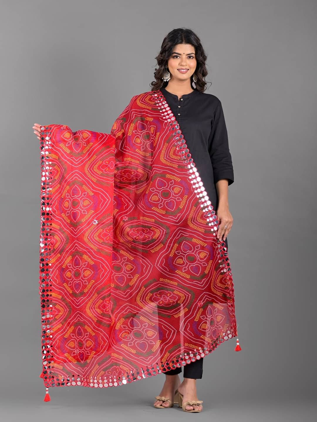 Apratim Red Cotton Blend Women's Dupatta - ( Pack of 1 )     			Apratim Red Cotton Blend Women's Dupatta - ( Pack of 1 )