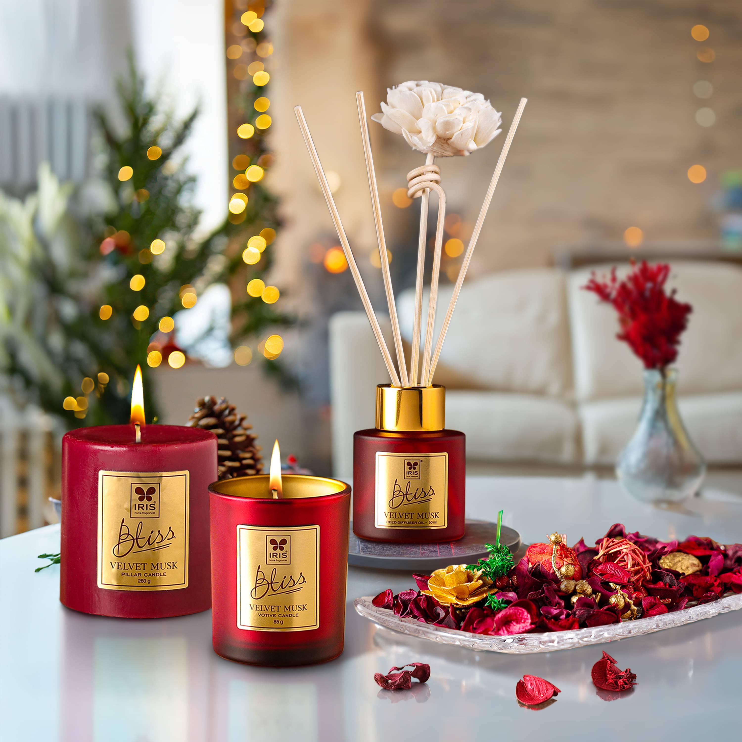 Iris Bliss Aroma Oils & Diffusers Set - Pack of 1 Iris Bliss Aroma Oils & Diffusers Set - Pack of 1