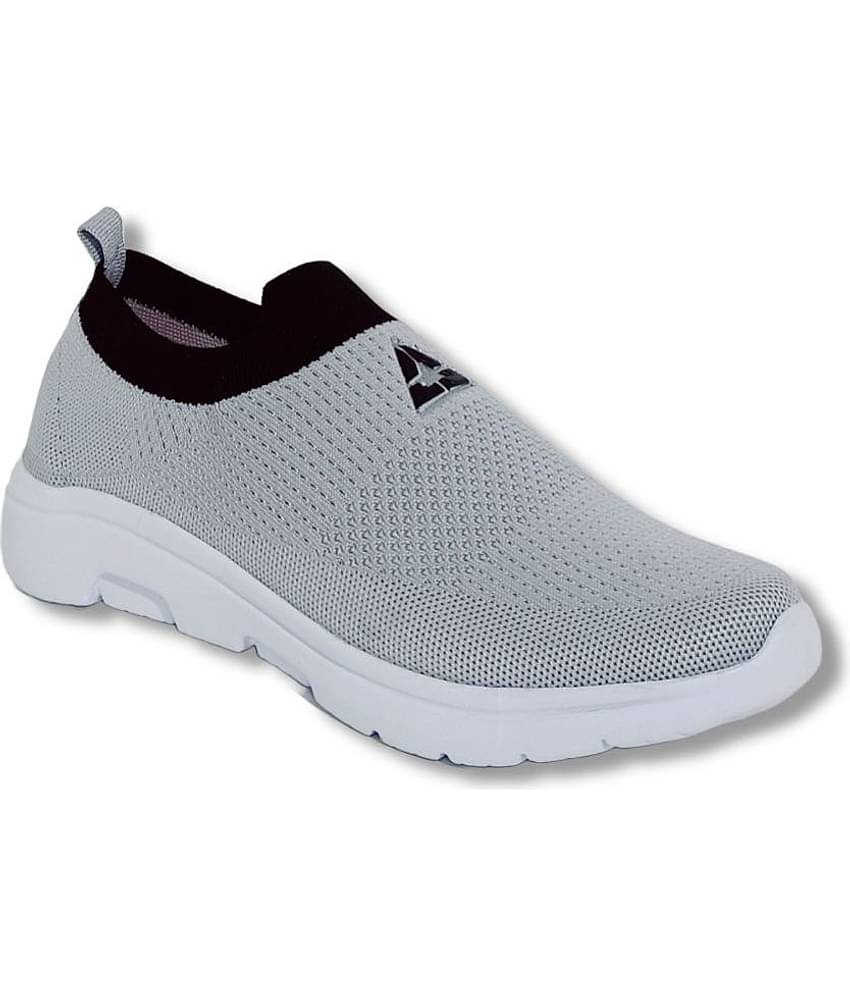 RICKENBAC Gray Men's Sports Running Shoes
