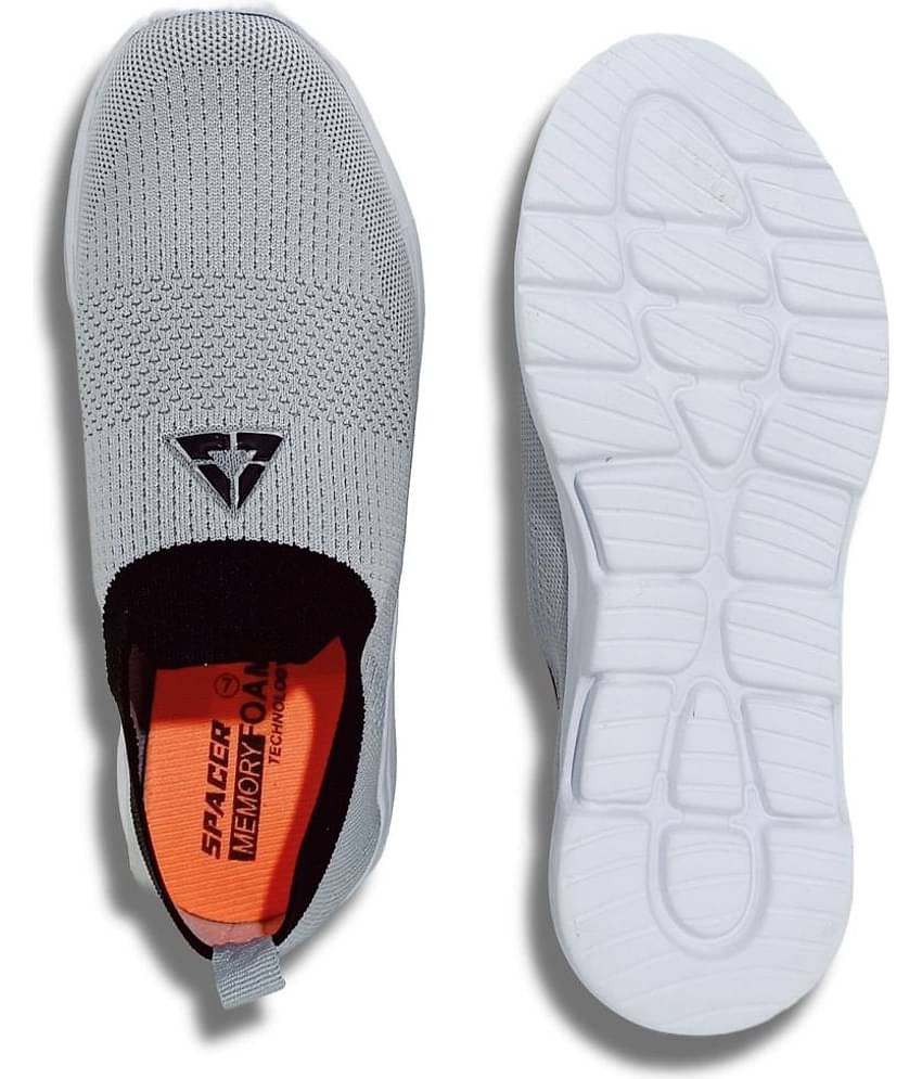 RICKENBAC Gray Men's Sports Running Shoes