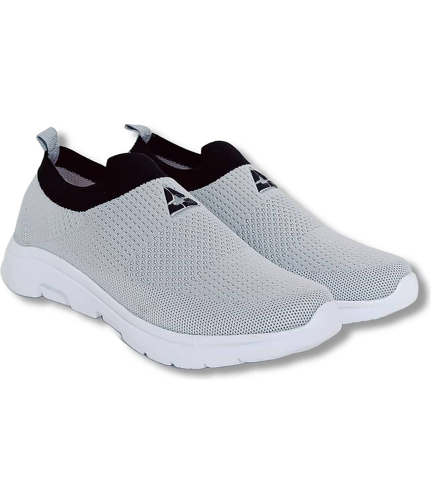 RICKENBAC Gray Men's Sports Running Shoes