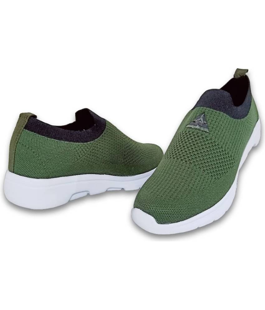 RICKENBAC Gray Men's Sports Running Shoes