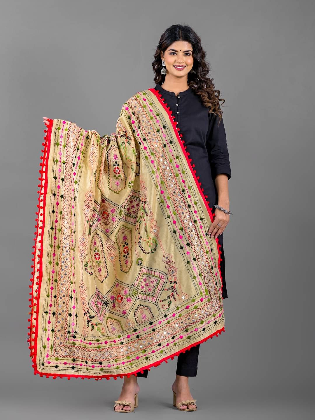     			Apratim Beige Chanderi Women's Dupatta - ( Pack of 1 )