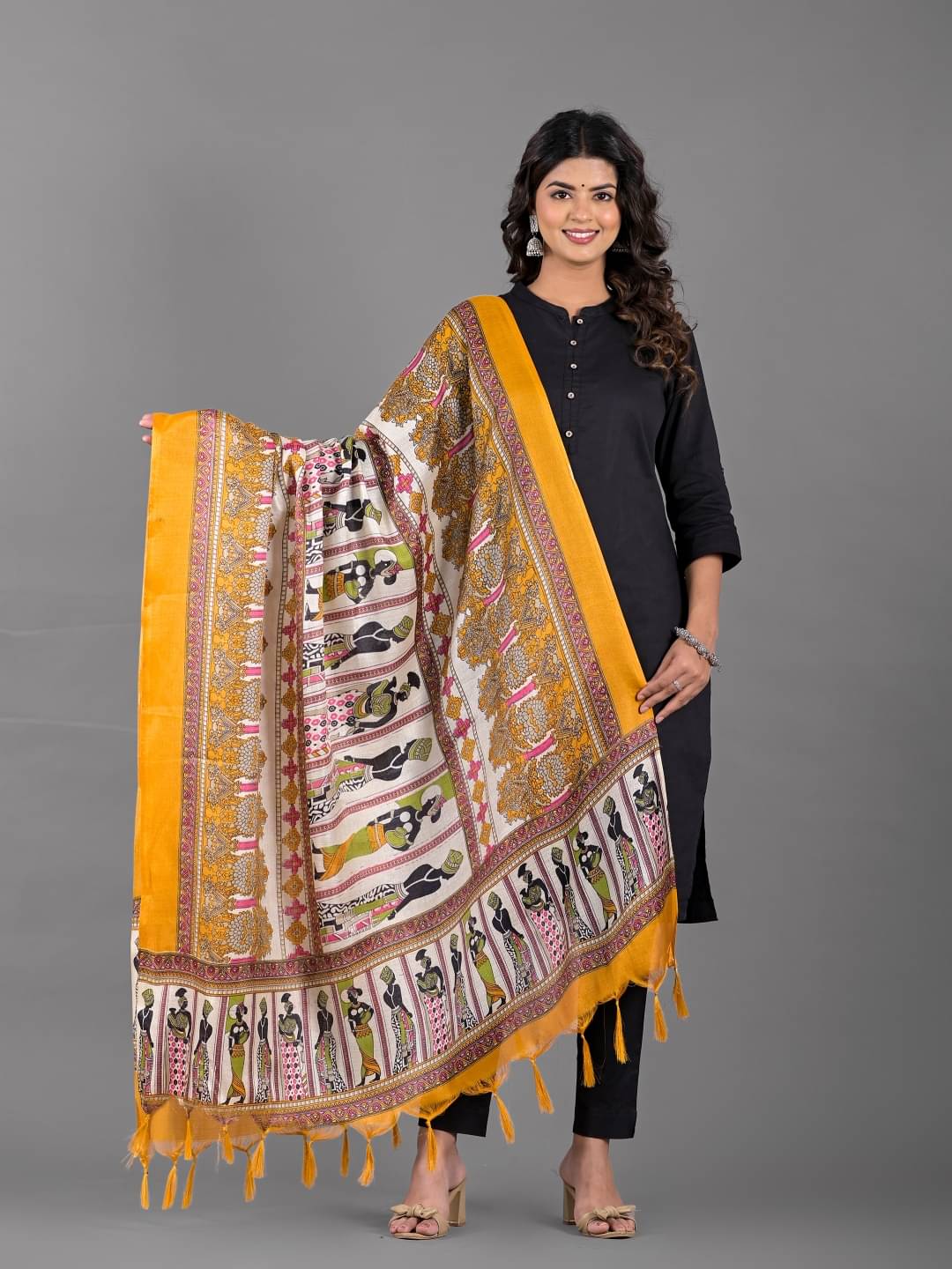 Apratim Yellow Silk Women's Dupatta - ( Pack of 1 )     			Apratim Yellow Silk Women's Dupatta - ( Pack of 1 )