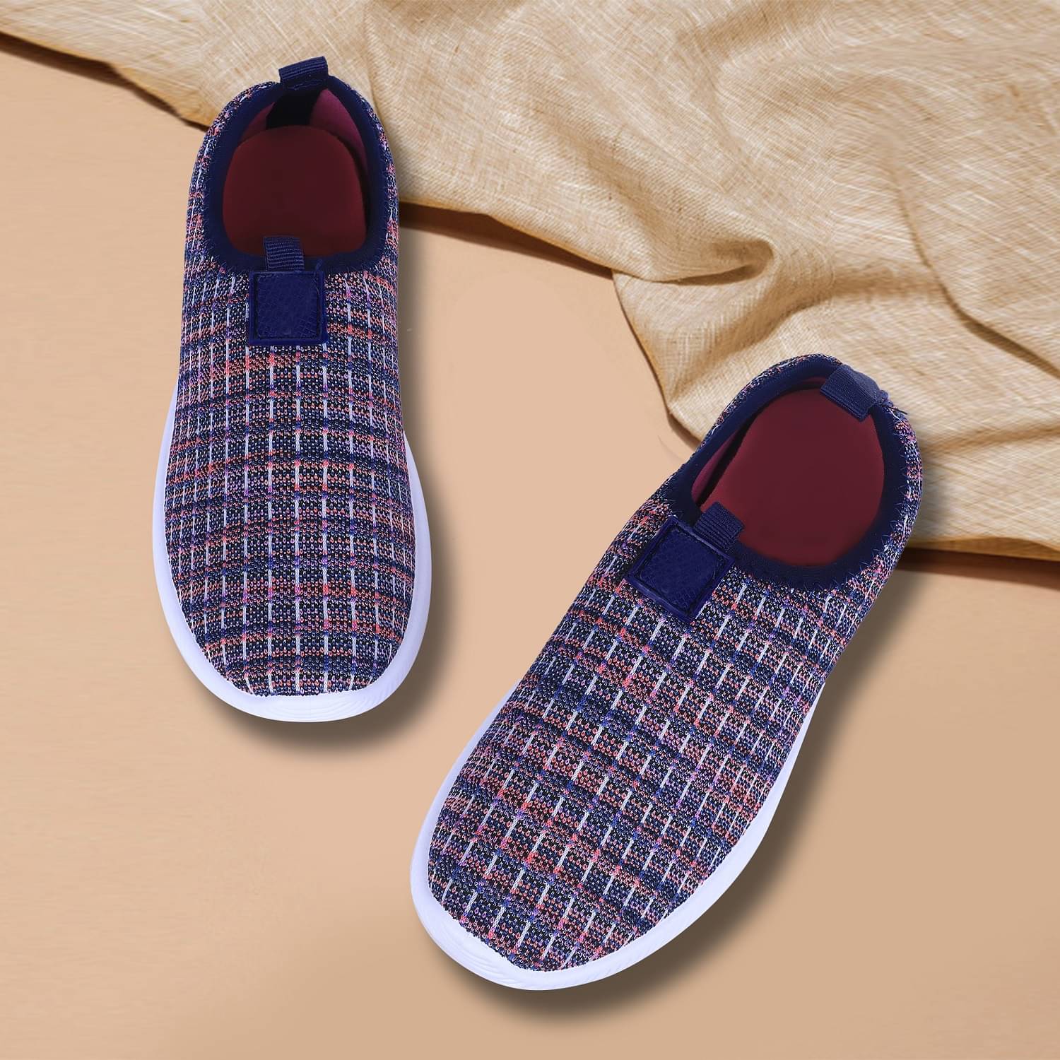 Fabbmate Pink Women's Slip On     			Fabbmate Pink Women's Slip On