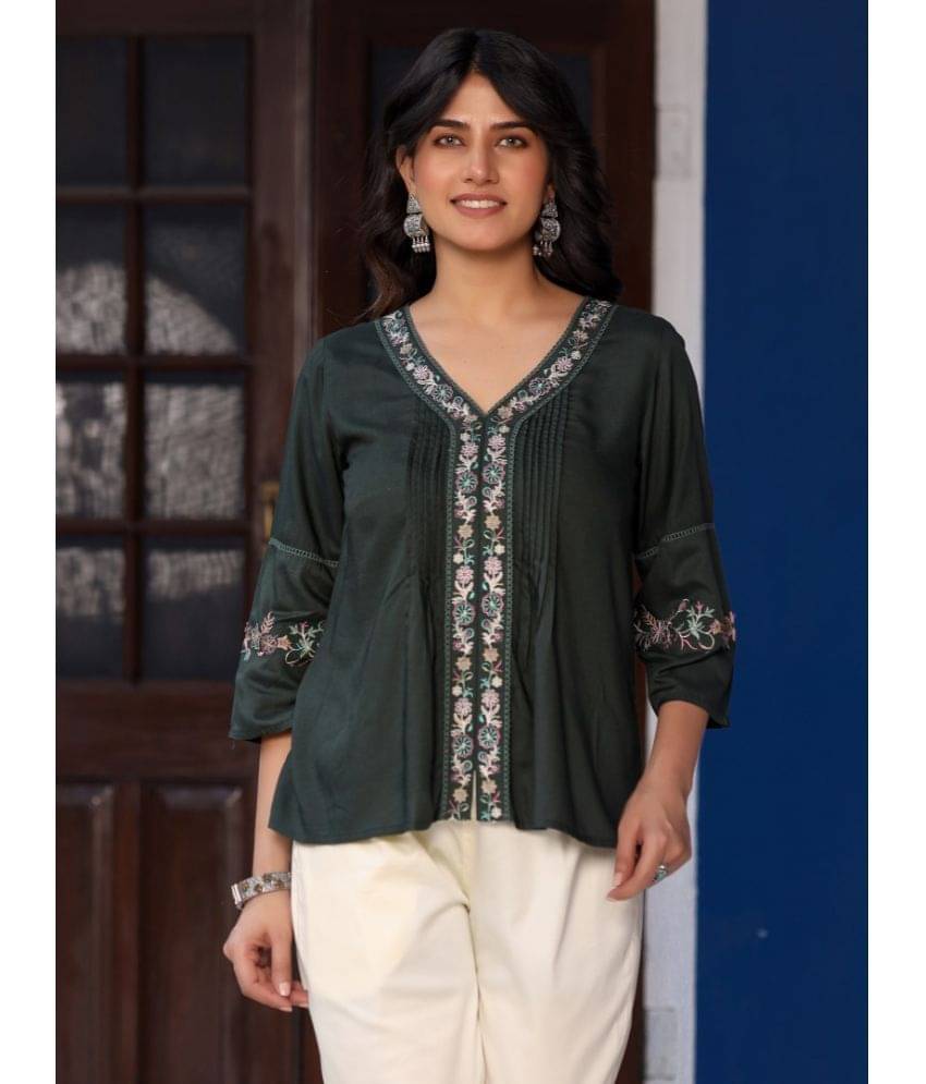 Juniper Women's Rayon Regular Top ( Green ) Juniper Women's Rayon Regular Top ( Green )
