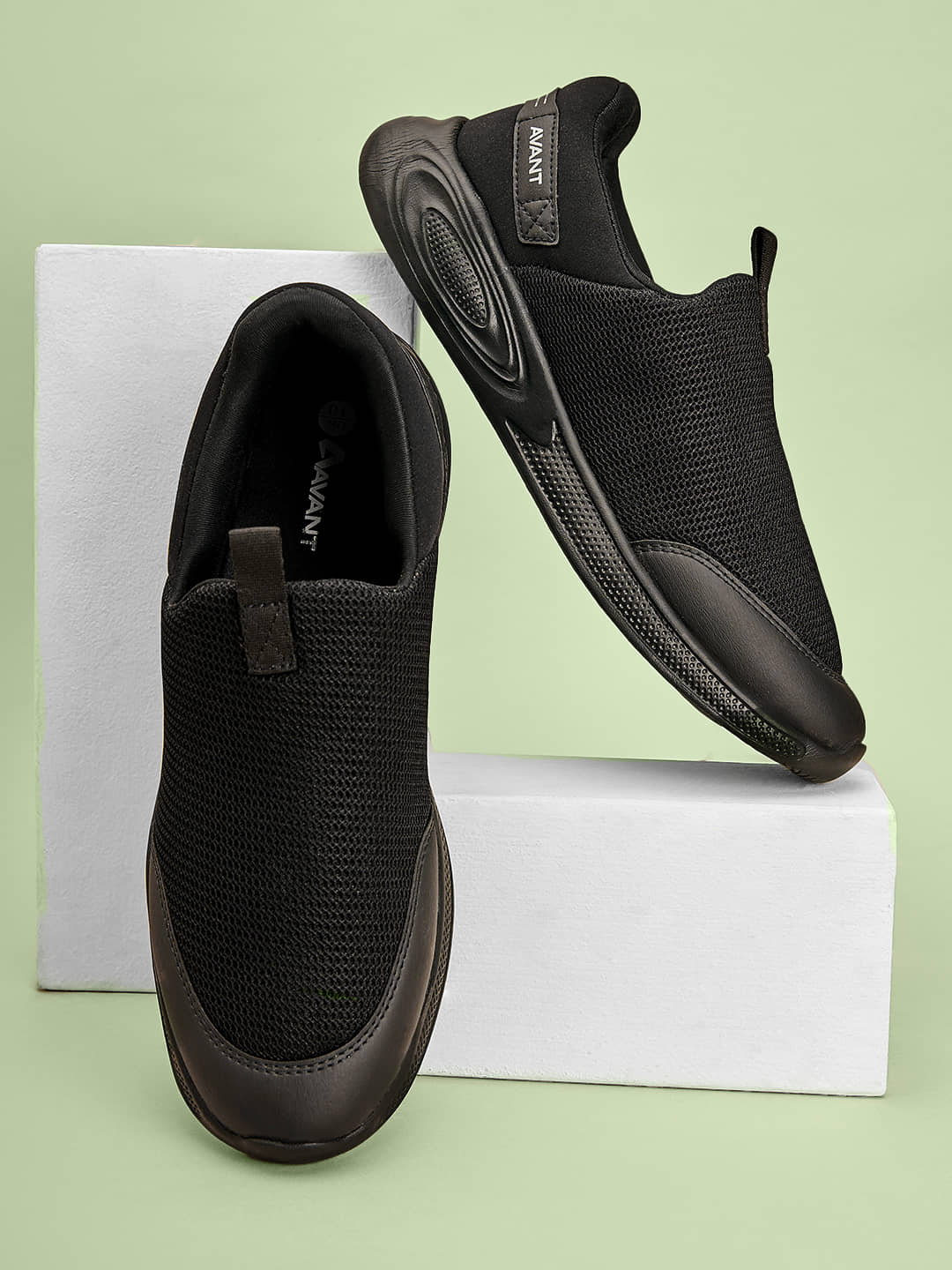 Avant Comfit  Black Men's Sports Running Shoes - Sports Shoes | Buy online on ZillyBuy