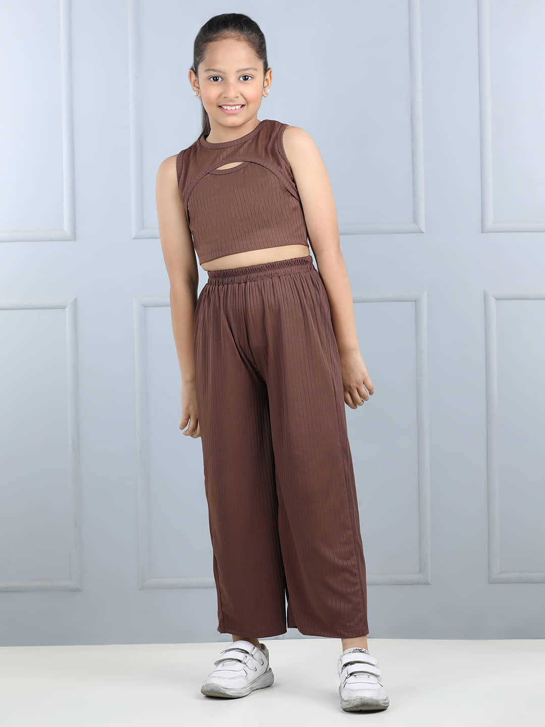 Aww Hunnie Pack of 1 Girls Lycra Top ( Brown )