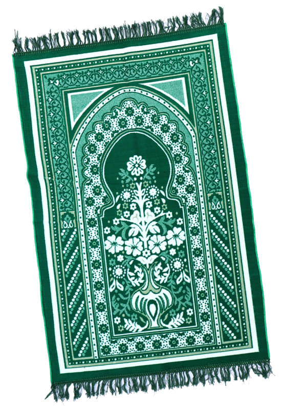     			ADIRNY Green Single Regular Velvet Prayer Mat ( 110 X 70 cm )