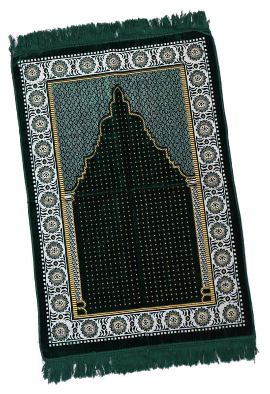     			ADIRNY Green Single Regular Velvet Prayer Mat ( 110 X 70 cm )