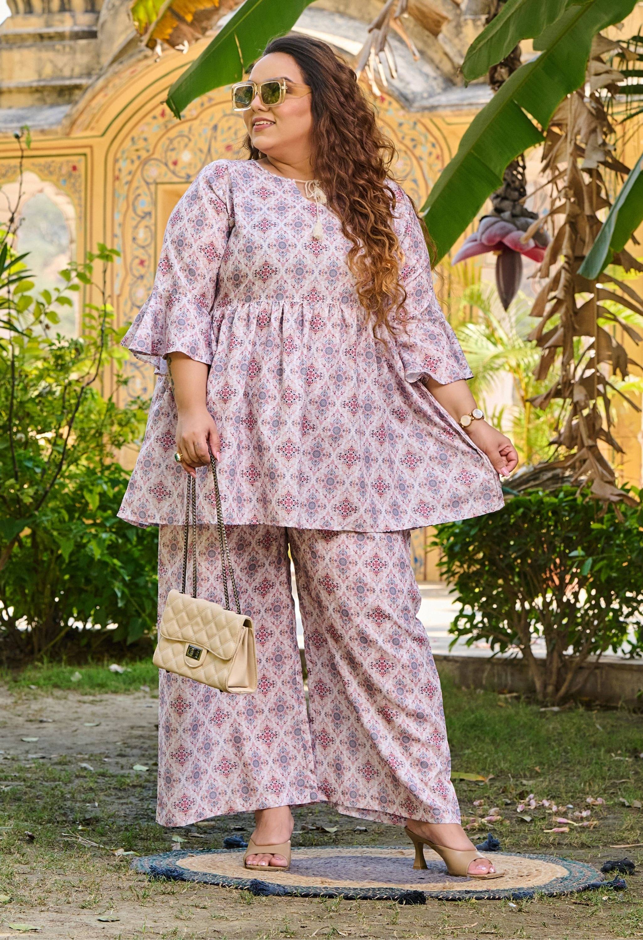 PrettyPlus by Desinoor.com Women Printed Tunic Palazzo Co-Ord Set ( Beige ) PrettyPlus by Desinoor.com Women Printed Tunic Palazzo Co-Ord Set ( Beige )