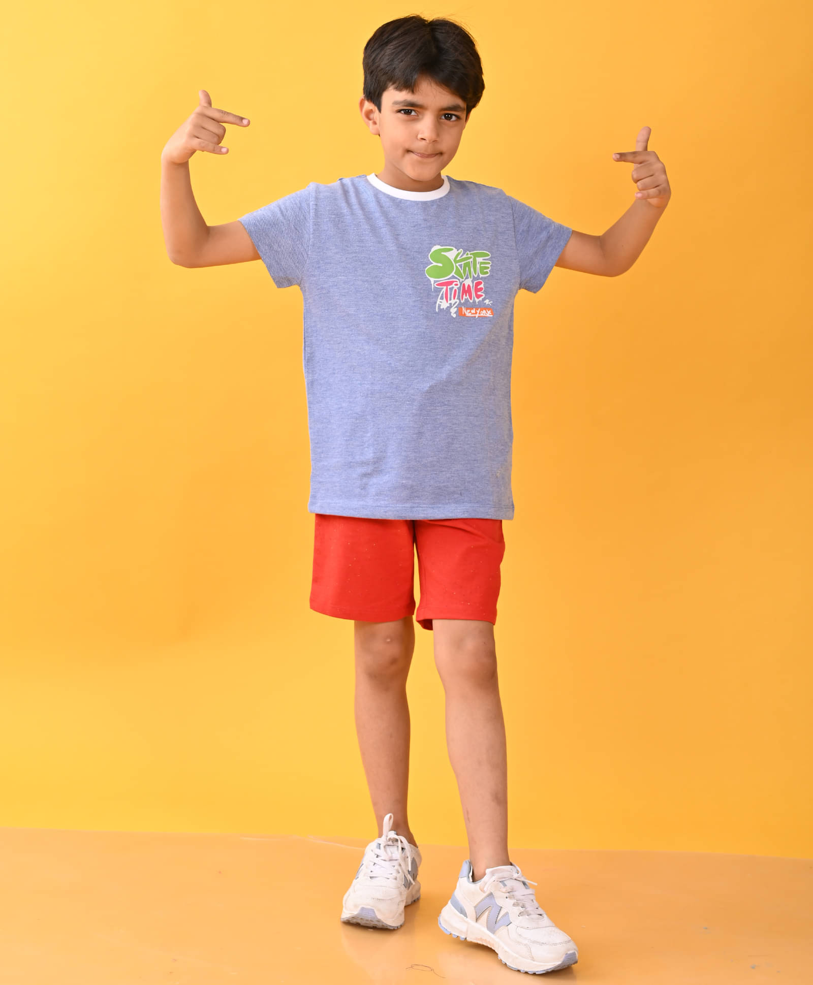     			ANTHRILO Pack of 1 Boys 100% Cotton Nightsuit Set ( Grey )