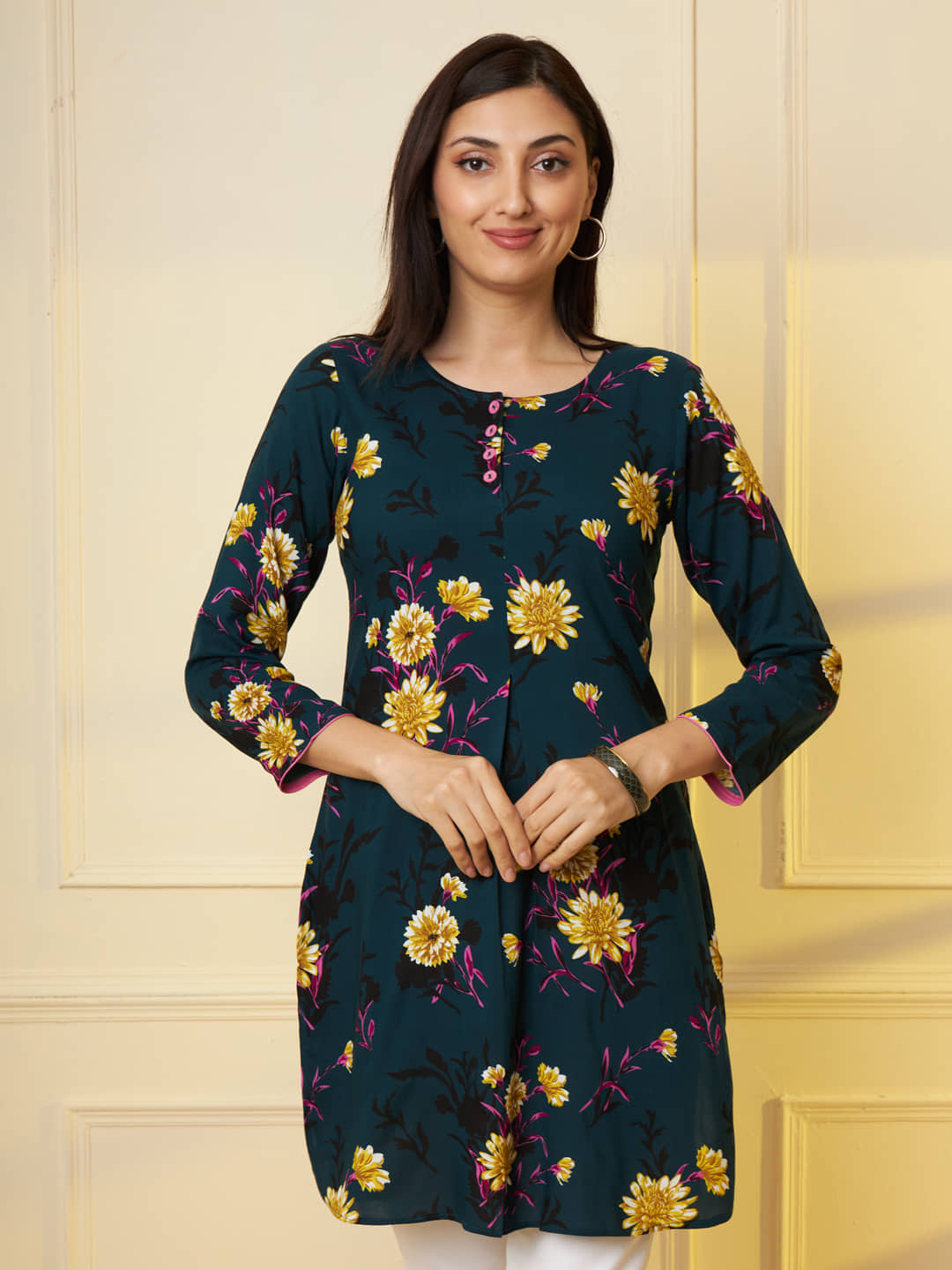 Rayon Short Kurti For Women (Pack of 1) - Kurtis, Tunics | Buy online on ZillyBuy