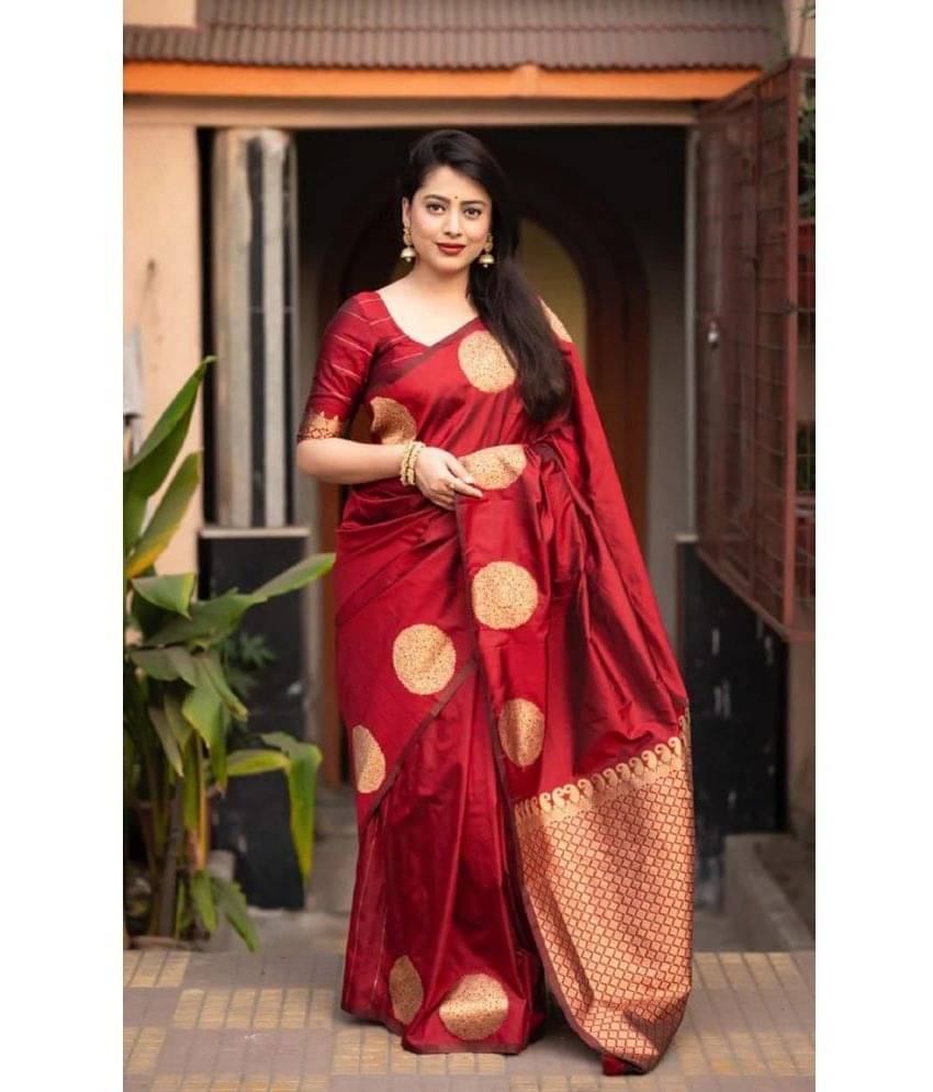 Apnisha Silk Printed Saree With Unstitched Blouse Piece ( Maroon ) Apnisha Silk Printed Saree With Unstitched Blouse Piece ( Maroon )