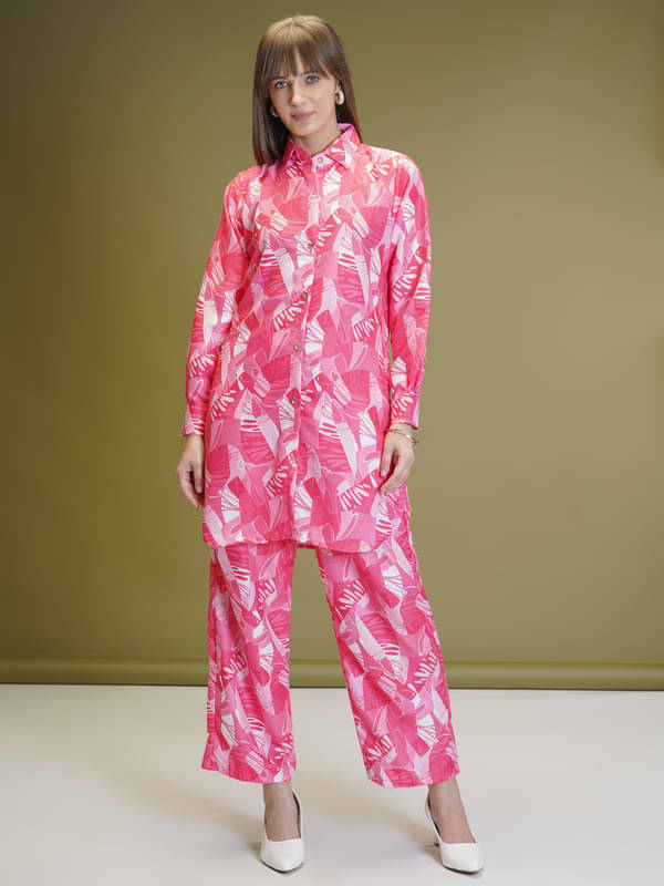 Sanwariya Silks Women Printed Shirt With Trousers Co-Ord Set ( Pink ) Sanwariya Silks Women Printed Shirt With Trousers Co-Ord Set ( Pink )