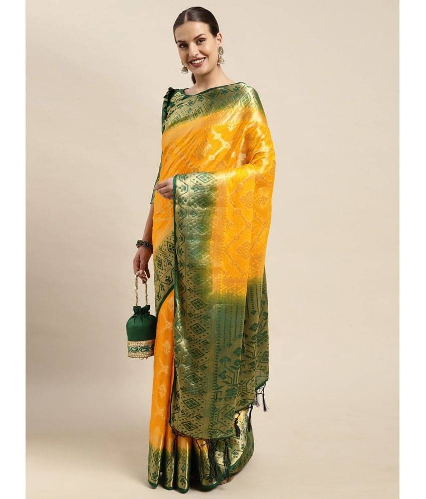 Aarrah Silk Blend Printed Saree With Unstitched Blouse Piece ( Mustard ) Aarrah Silk Blend Printed Saree With Unstitched Blouse Piece ( Mustard )