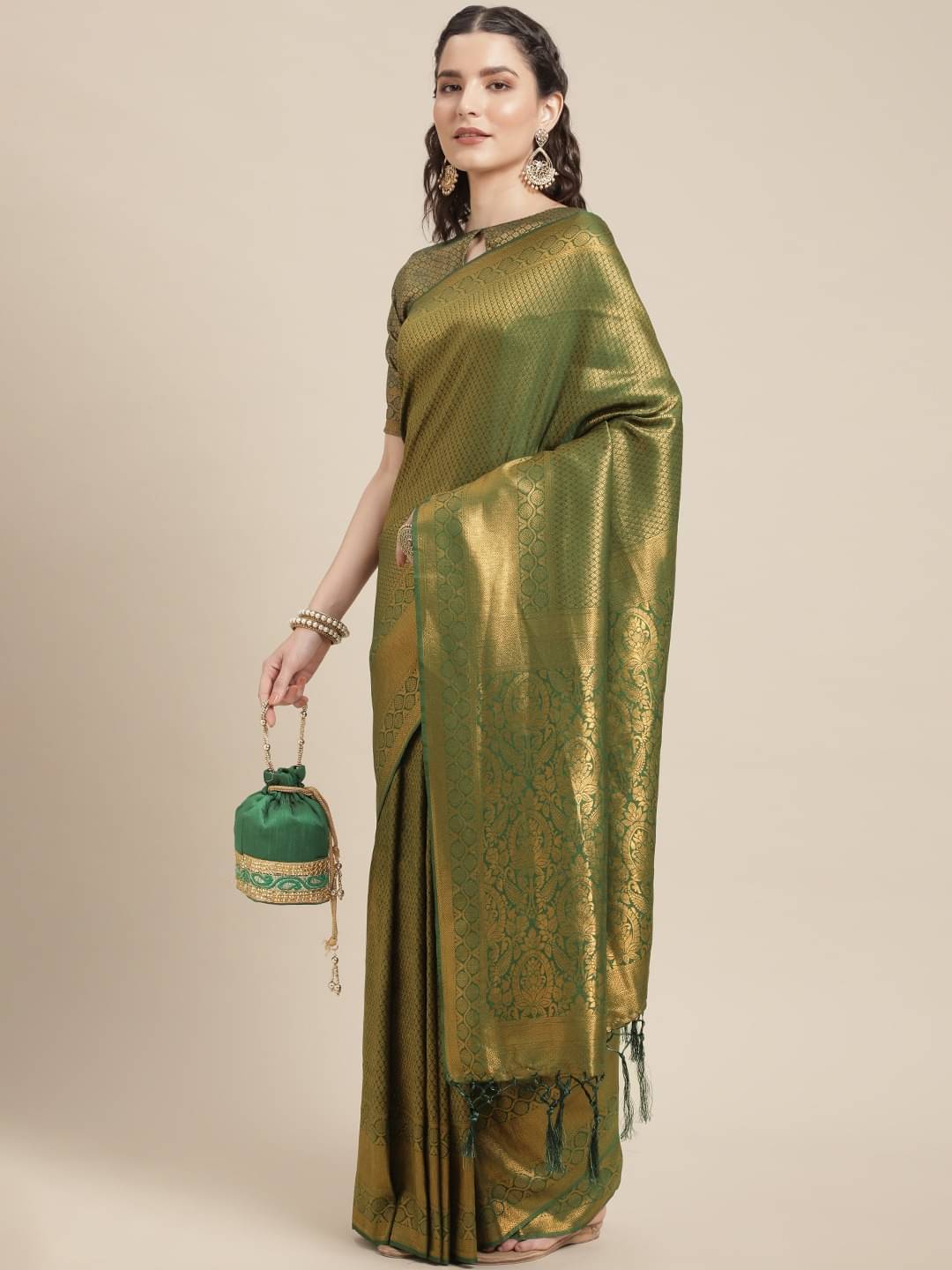     			Aarrah Silk Blend Printed Saree With Unstitched Blouse Piece ( Green )