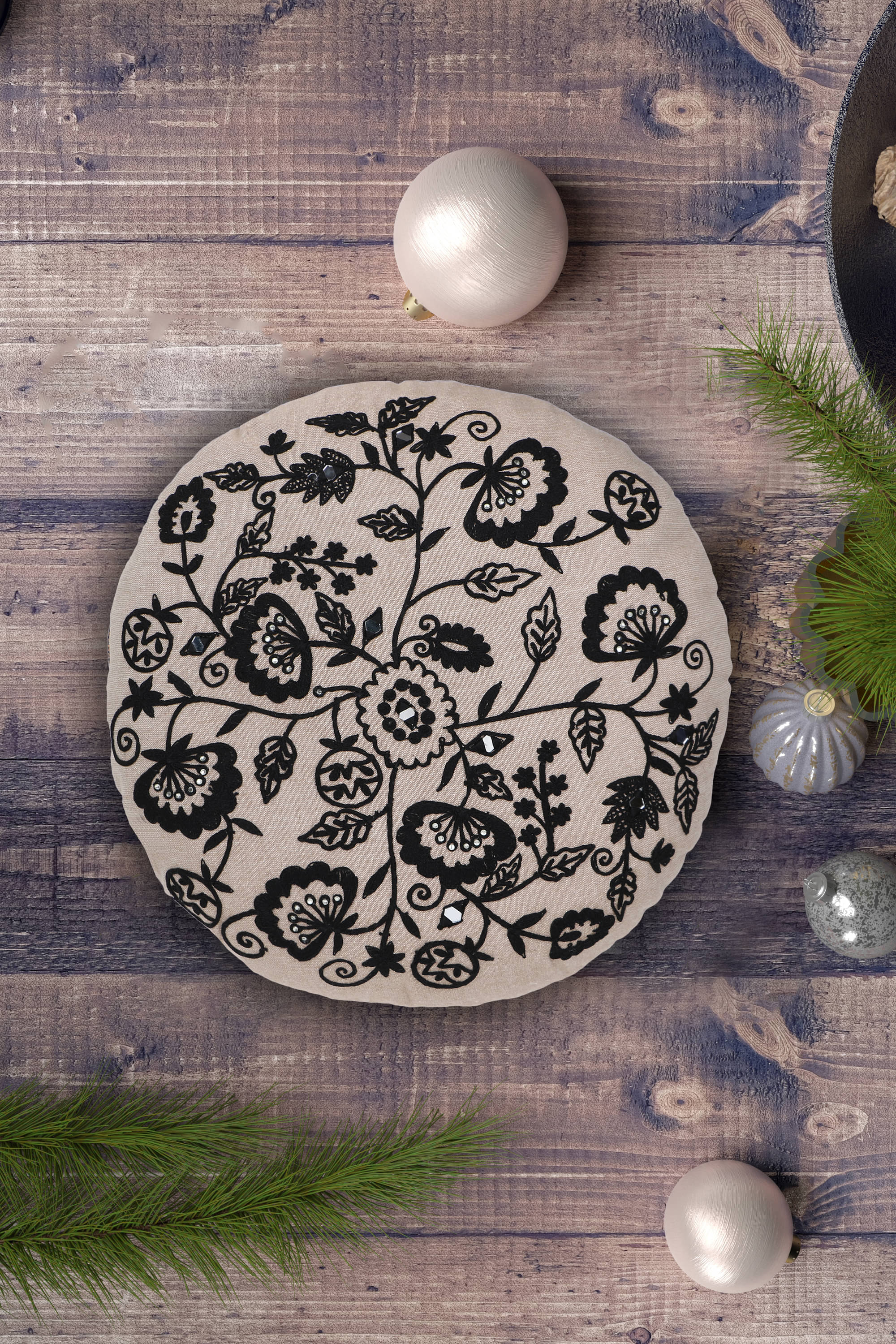     			mezposh Set of 1 Cotton Floral Round Cushion Cover (40X40)cm - Beige
