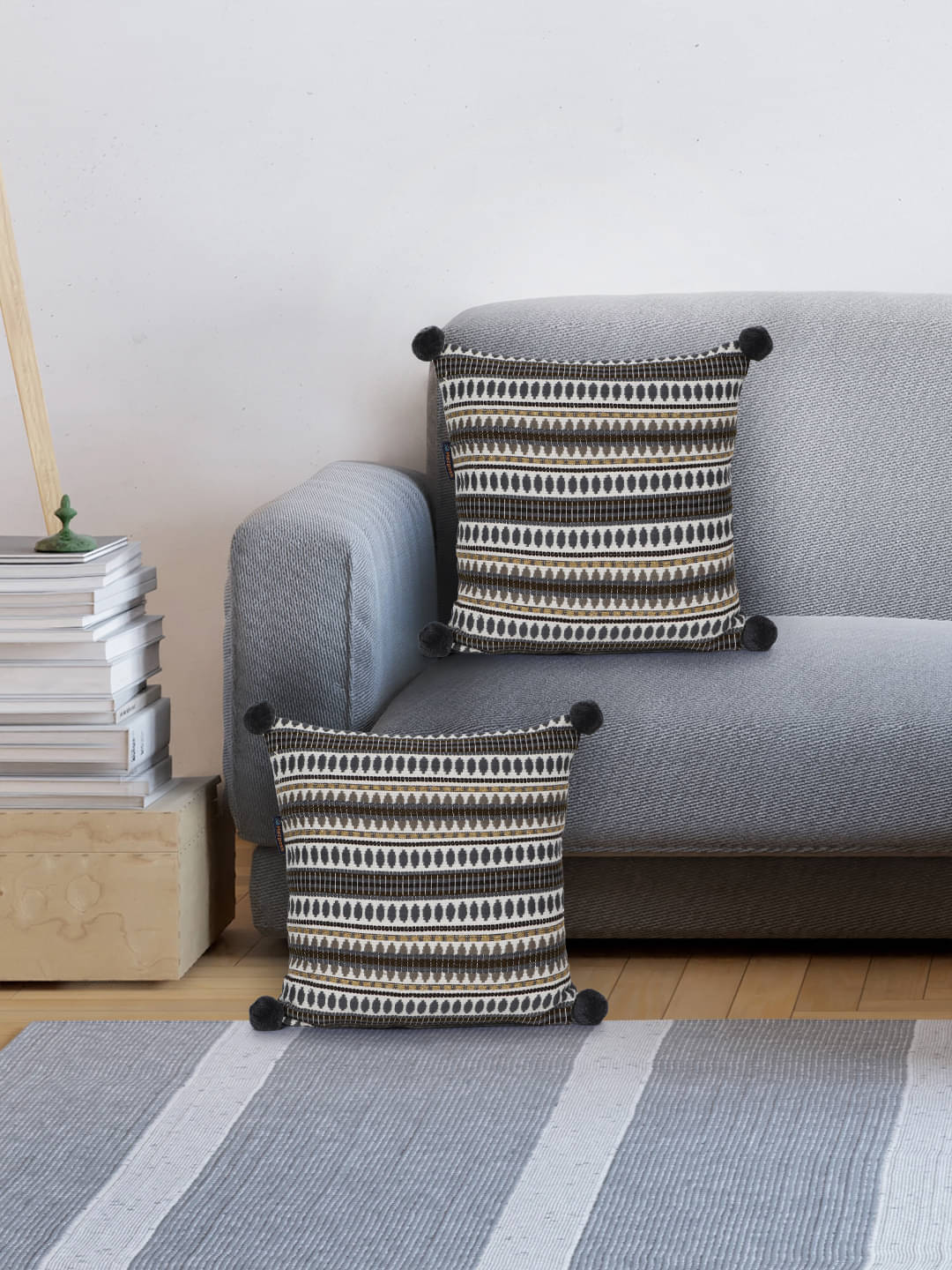     			mezposh Set of 2 Jacquard Abstract Square Cushion Cover (40X40)cm - Gray