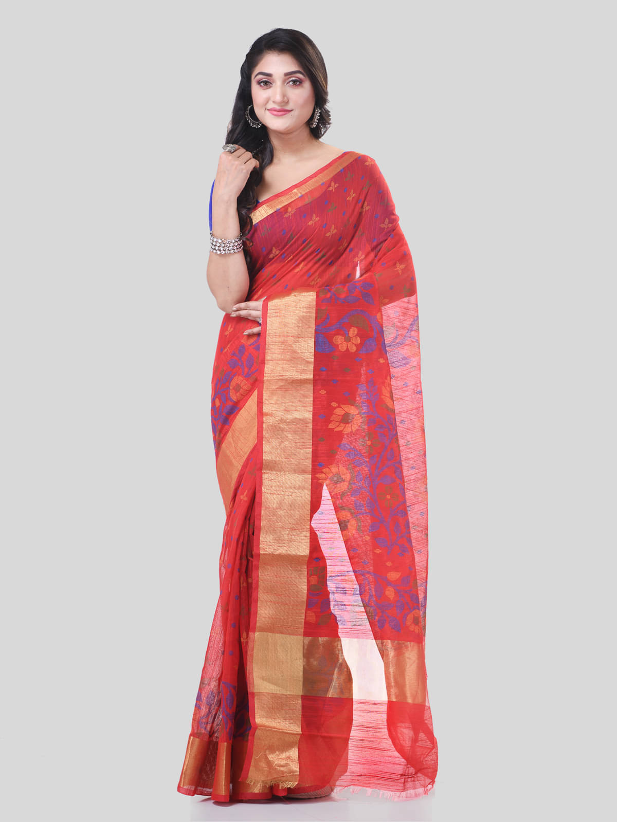 Desh Bidesh Cotton Blend Self Design Saree With Unstitched Blouse Piece ( Red ) Desh Bidesh Cotton Blend Self Design Saree With Unstitched Blouse Piece ( Red )