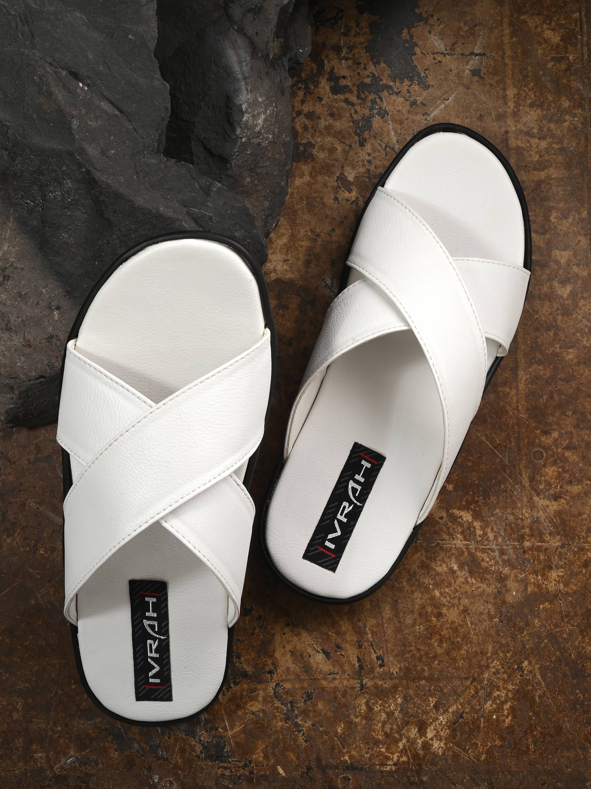     			IVRAH White Men's Leather Slipper