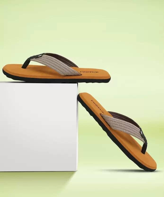     			Footup Brown Men's Daily Slipper